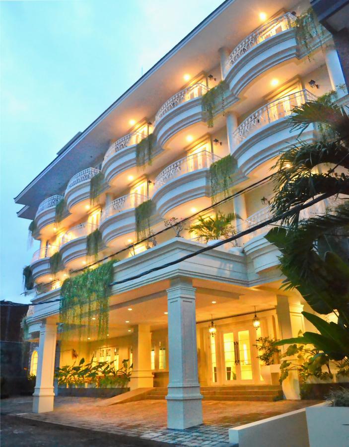 Amalfi Hotel Seminyak Luaran gambar
