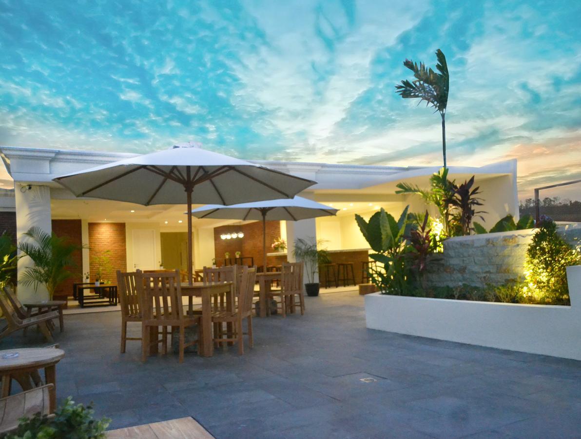 Amalfi Hotel Seminyak Luaran gambar